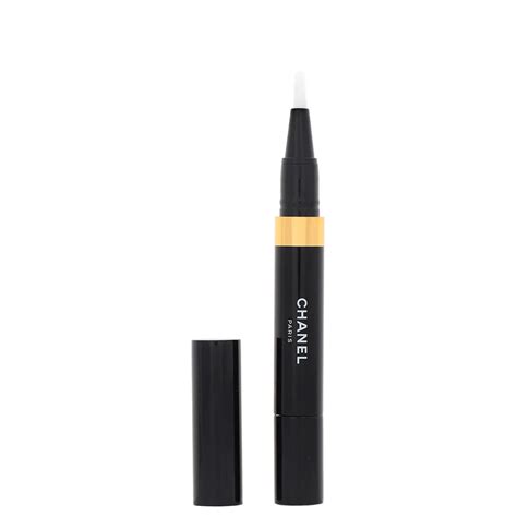 chanel concealer eclat lumiere|Chanel longwear concealer.